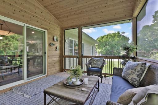 4144 Shady Oak Road S, Hopkins, MN 55343