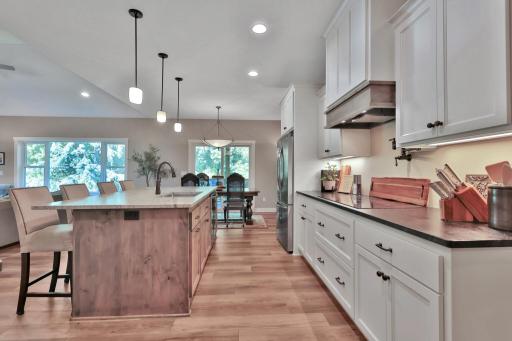 4144 Shady Oak Road S, Hopkins, MN 55343
