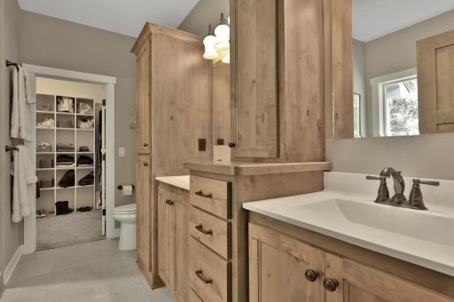 4144 Shady Oak Road S, Hopkins, MN 55343