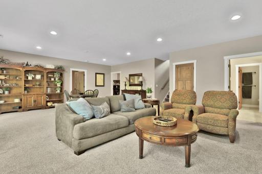 4144 Shady Oak Road S, Hopkins, MN 55343