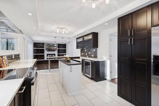 13124 April Lane, Hopkins, MN 55305