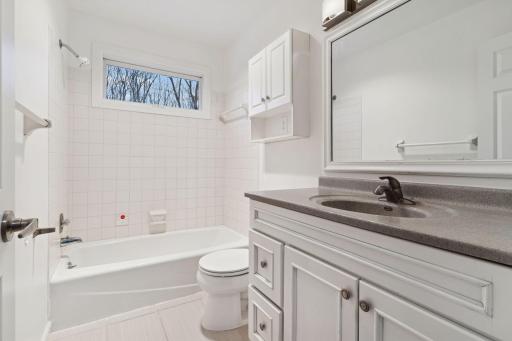 13124 April Lane, Hopkins, MN 55305