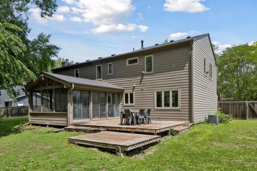 13124 April Lane, Hopkins, MN 55305