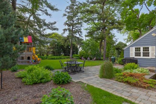 220 Holly Road, Hopkins, MN 55343