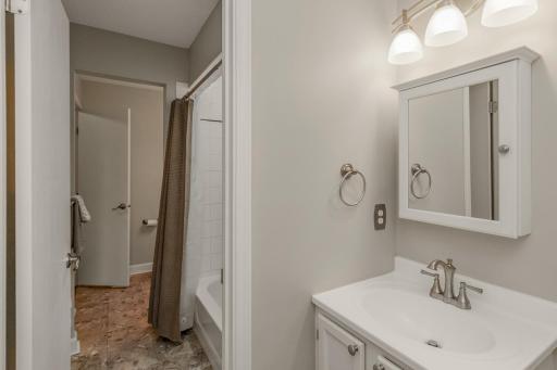 3431 Kent Street, 708, Saint Paul, MN 55126