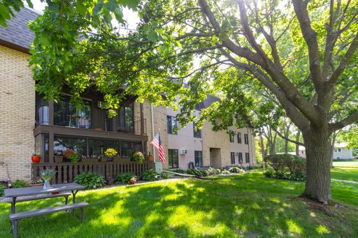 Beautiful Green space right outside your Patio Door on this first floor Condo