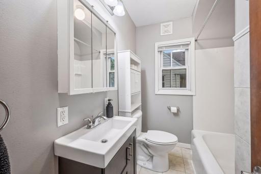 213 Queen Avenue NW, Silver Lake, MN 55381