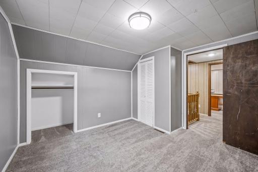 213 Queen Avenue NW, Silver Lake, MN 55381
