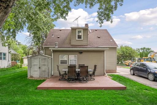 Nice sized deck in the back to enjoy the beautiful Minnesota summers!