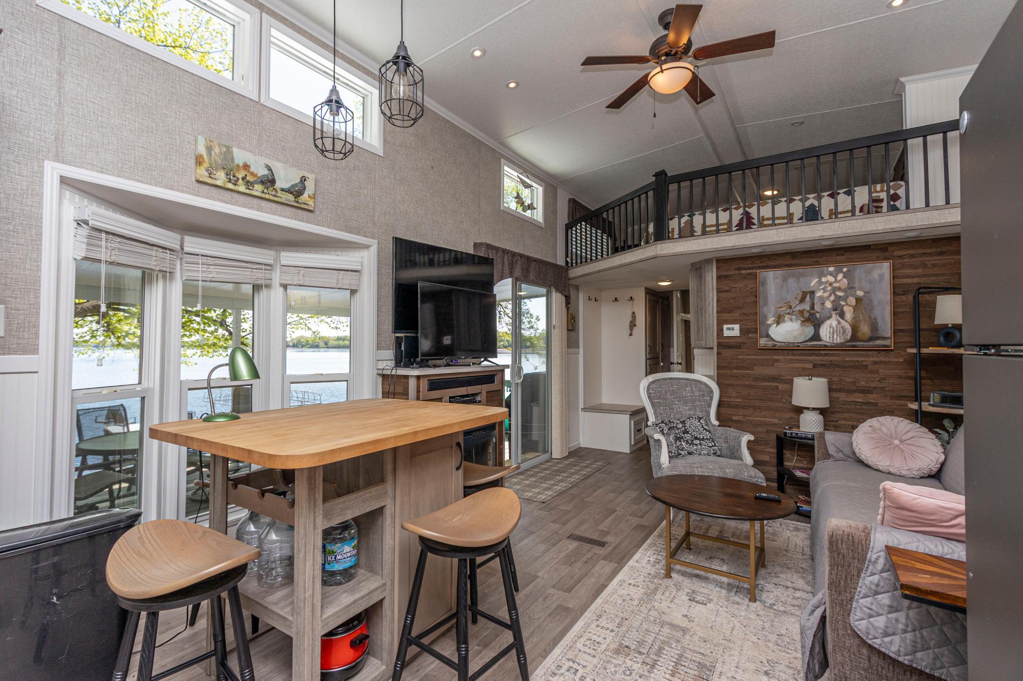 High Ceilings with lots of natural light