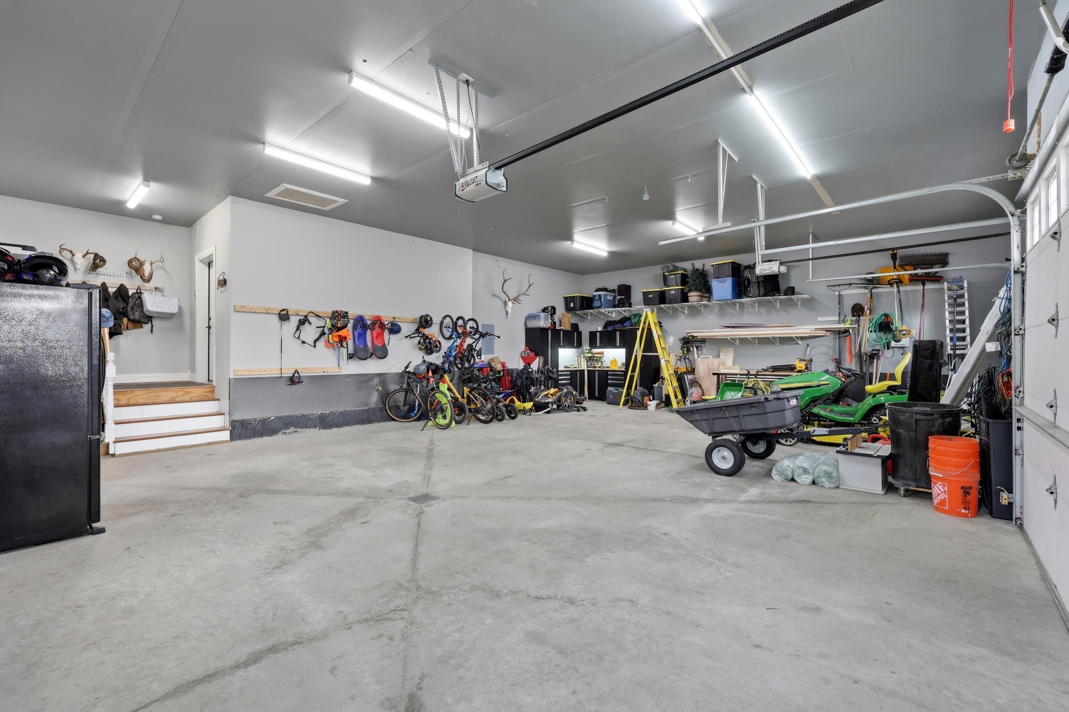 Finished and Heated Garage - Floor Heat!