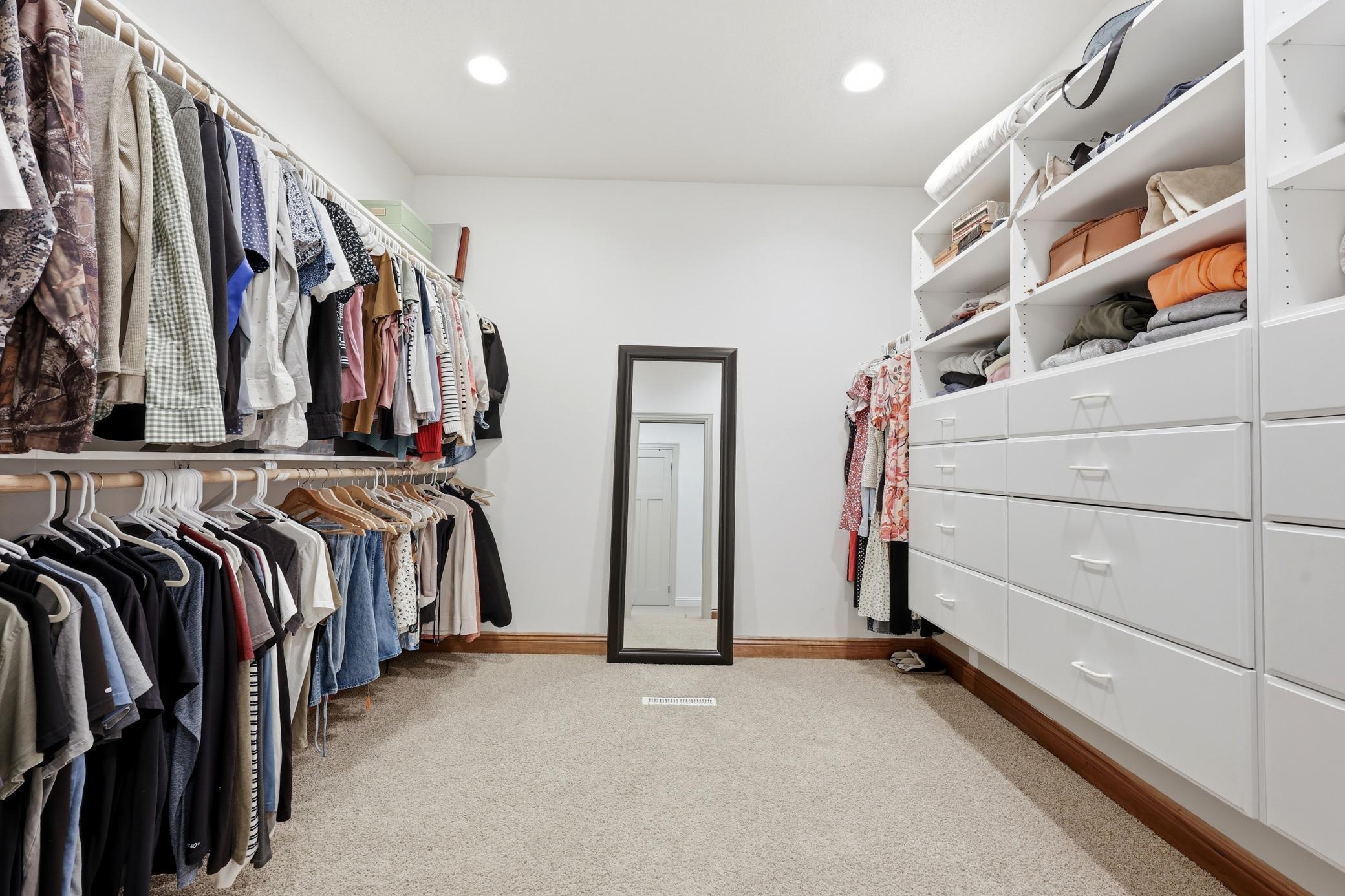 Walk In Closet