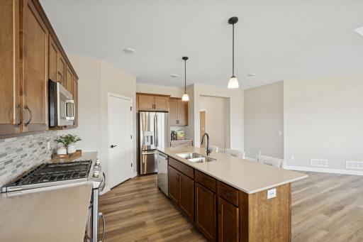7861 Kettering Creek Court, Rockford, MN 55373