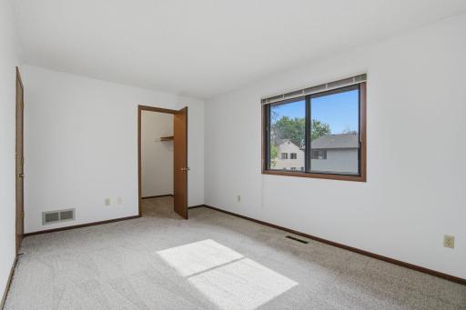 6616 83rd Court N, Brooklyn Park, MN 55445