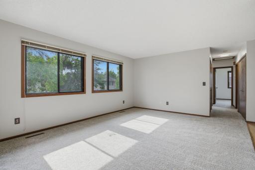 Big windows to allow for natural lighting.