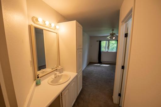 4830 Babcock Trail, 111, Inver Grove Heights, MN 55077