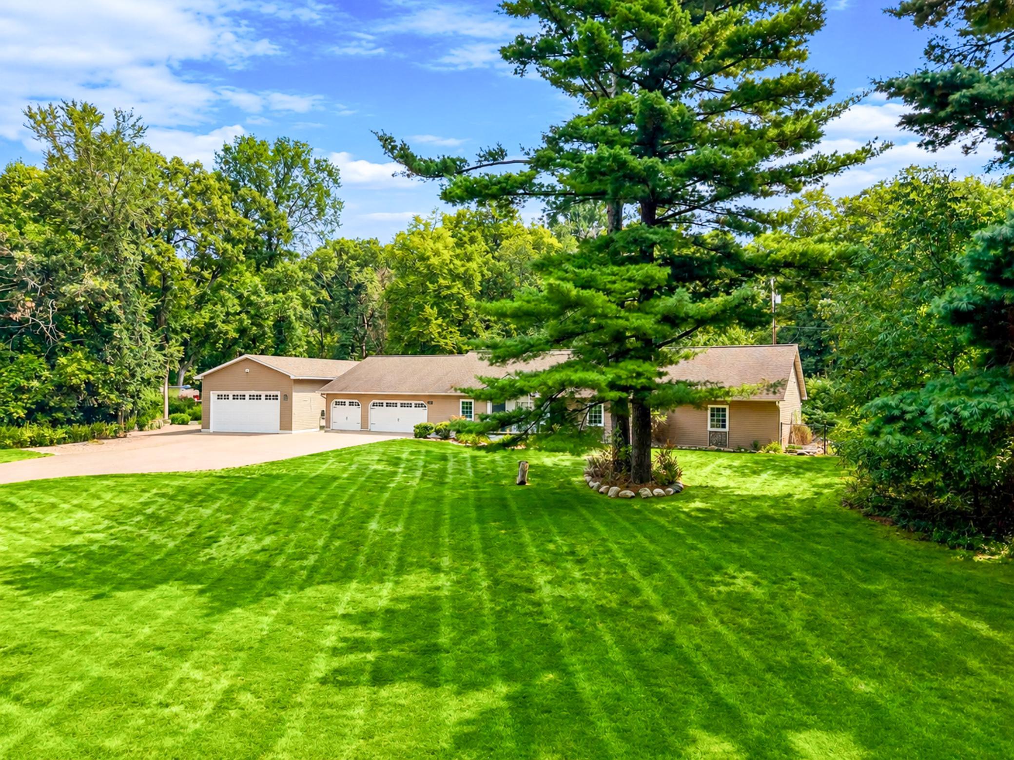 Property photo for 15375 11th Street S, Afton, MN 55001