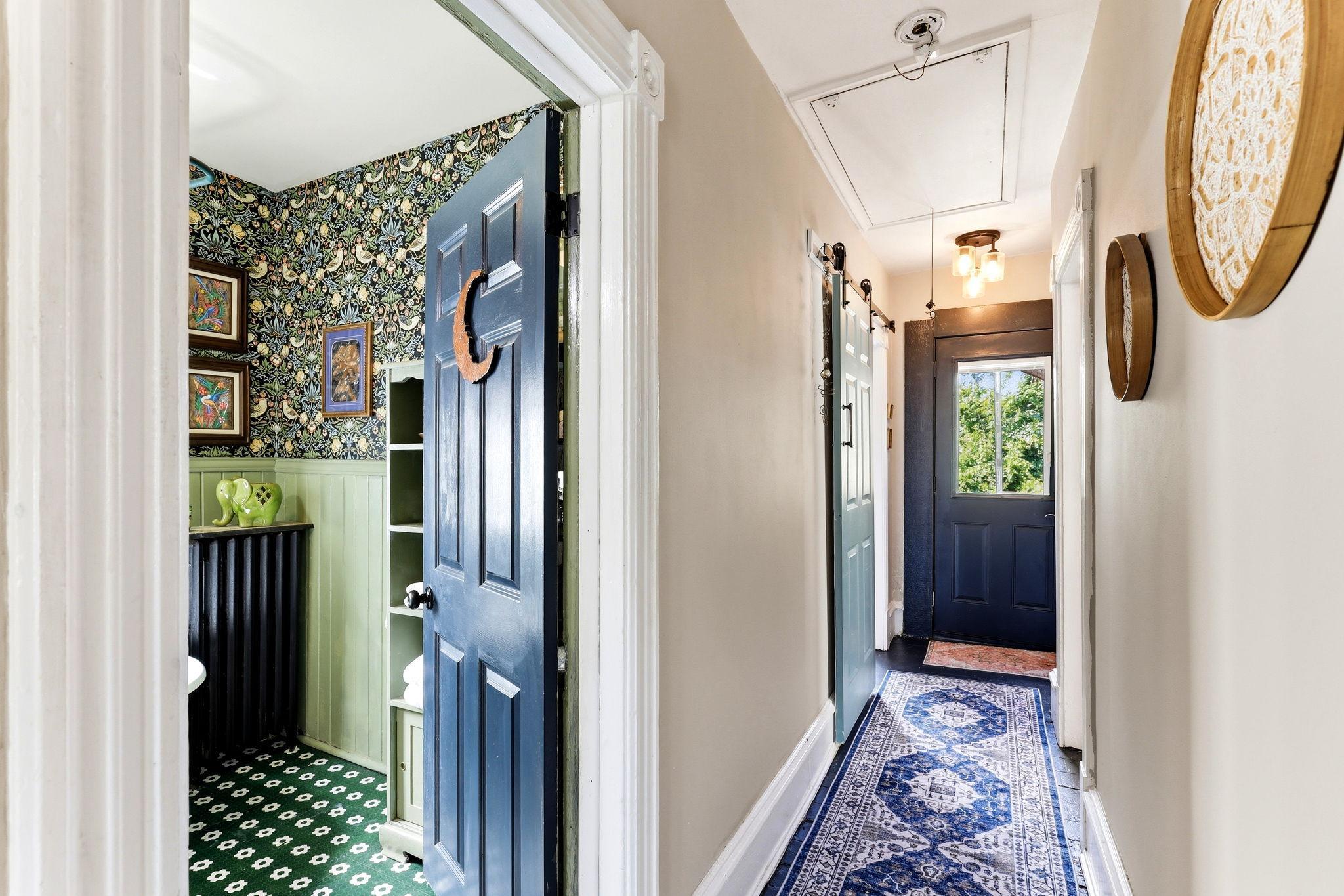 24-web-or-mls-757-Tuscarora-Ave-W-24.jpg