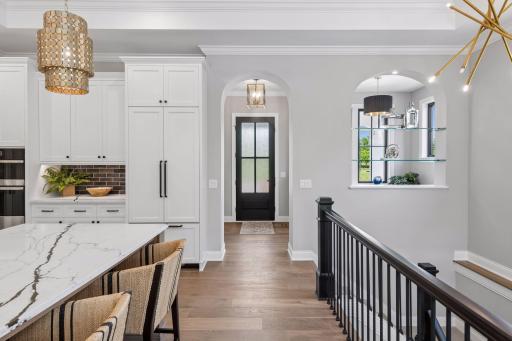 264 Wayzata Boulevard E, Wayzata, MN 55391