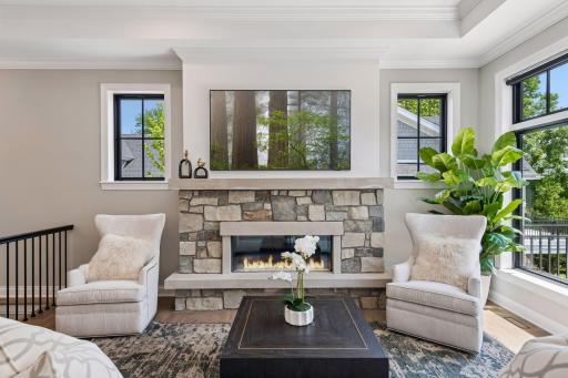 264 Wayzata Boulevard E, Wayzata, MN 55391