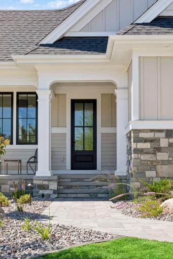 264 Wayzata Boulevard E, Wayzata, MN 55391