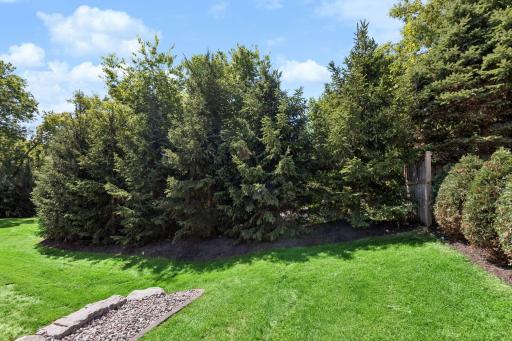 264 Wayzata Boulevard E, Wayzata, MN 55391