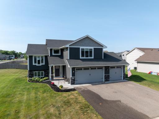 8255 384th Trail, North Branch, MN 55056