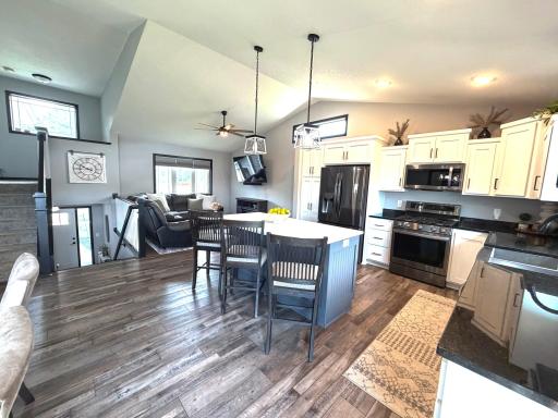 8255 384th Trail, North Branch, MN 55056