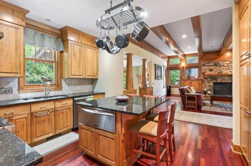 1423 June Avenue S, Golden Valley, MN 55416