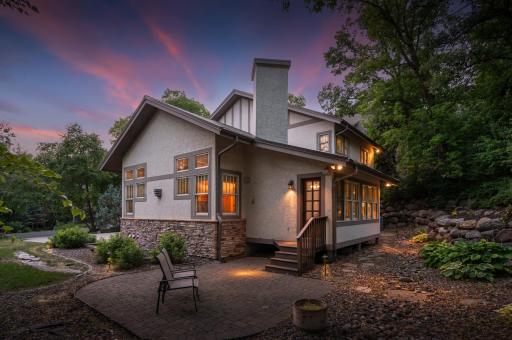 1423 June Avenue S, Golden Valley, MN 55416