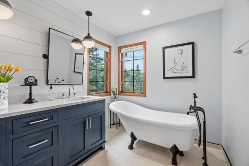 1257 Donegal Alcove, Saint Paul, MN 55125