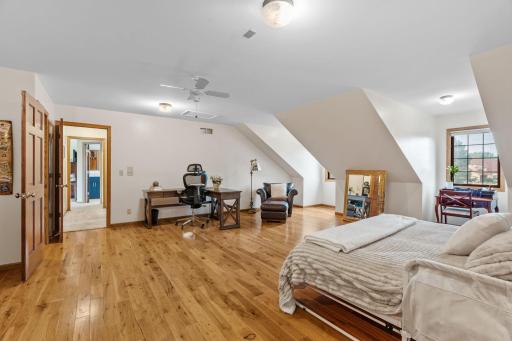 1257 Donegal Alcove, Saint Paul, MN 55125
