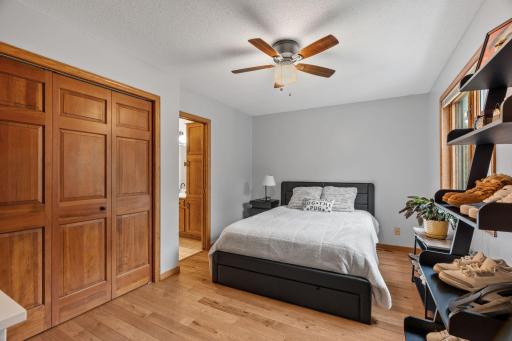 1257 Donegal Alcove, Saint Paul, MN 55125
