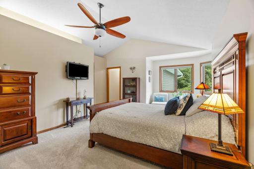 1257 Donegal Alcove, Saint Paul, MN 55125