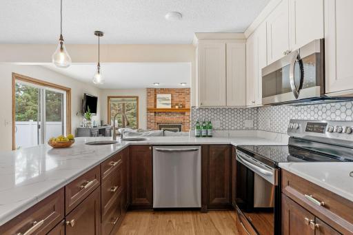 1257 Donegal Alcove, Saint Paul, MN 55125
