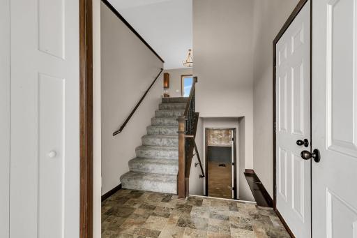 7824 Gunner Drive, Clear Lake, MN 55319