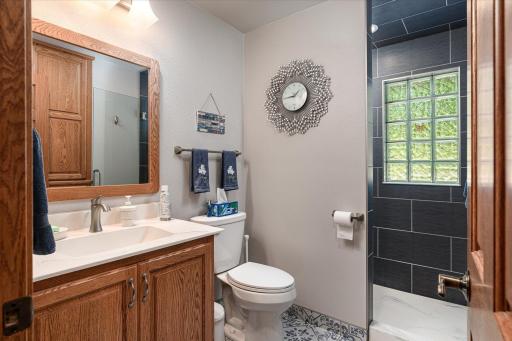 1184 Crescent Hills Drive, La Crescent, MN 55947