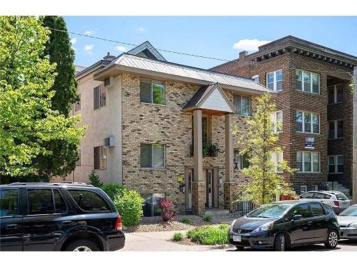 1913 Emerson Avenue, 1, Minneapolis, MN 55408
