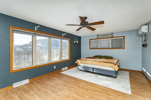 24413 Pickwick Loop Road, Winona, MN 55987