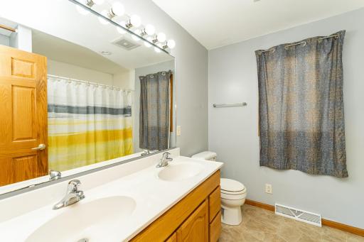 24413 Pickwick Loop Road, Winona, MN 55987