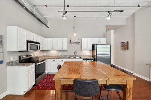 The perfect kitchen for intimate dinners.