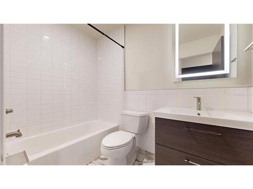 2109 Blaisdell Avenue, 404, Minneapolis, MN 55404
