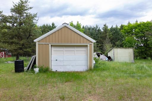14034 Knob Hill Road, Wadena, MN 56482