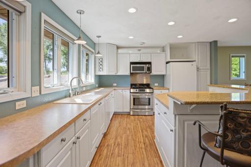 5414 Elkton Trail, Faribault, MN 55021
