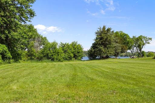 5414 Elkton Trail, Faribault, MN 55021