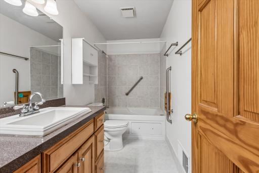 4746 141st Street W, Saint Paul, MN 55124