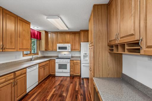 4746 141st Street W, Saint Paul, MN 55124
