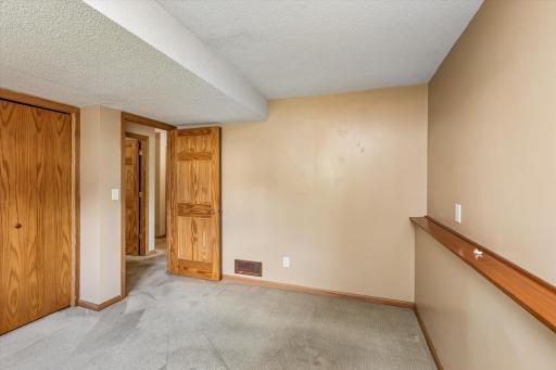 4746 141st Street W, Saint Paul, MN 55124