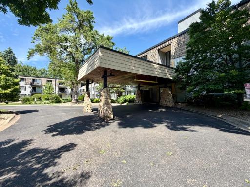 183 Little Canada Road E, 217, Saint Paul, MN 55117