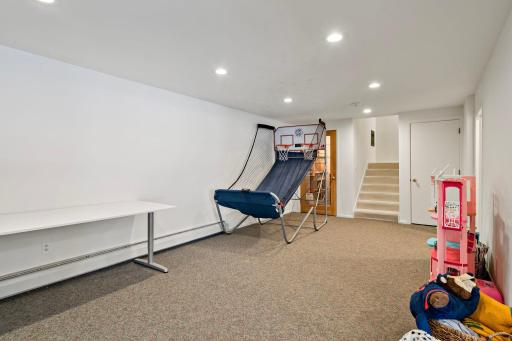 4604 Merilane, Minneapolis, MN 55436